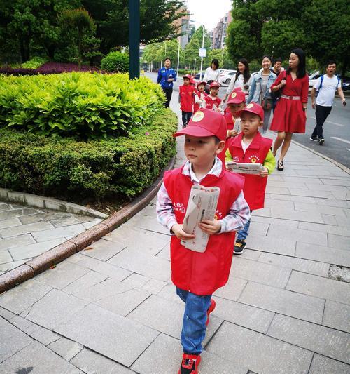 如何提高自信心和胆量（掌握自我认知力与勇气的关键）
