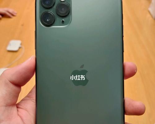 苹果11Pro（颠覆性的摄影技术与强大的性能，苹果11Pro尽显先进之美）
