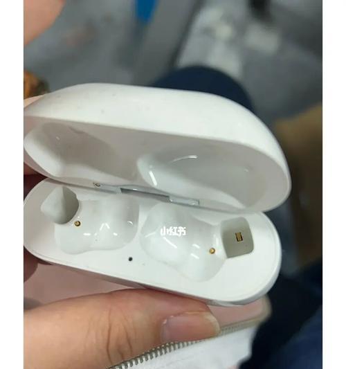 如何找回丢失的蓝牙耳机？（利用技巧和工具，轻松找回你的蓝牙耳机）