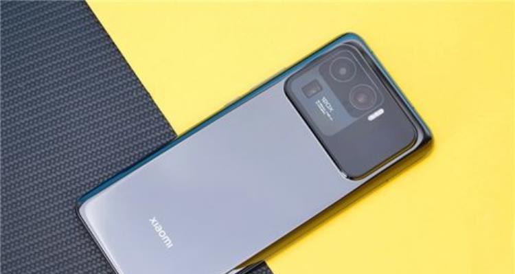 小米12SUltravs华为Mate50Pro（一场高端旗舰之间的对决，寻找性价比）