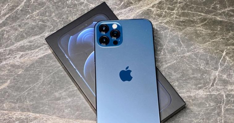 全系iPhone换电池涨价，消费者应对之策（以全系iPhone换电池涨价为背景，如何有效应对？）