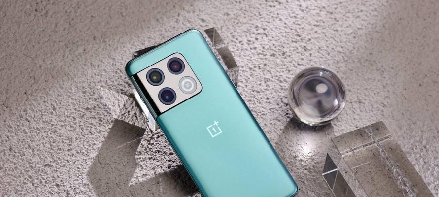 一加11VS一加10Pro（探究一加11和一加10Pro的差异与共通，帮助你做出明智的选择）