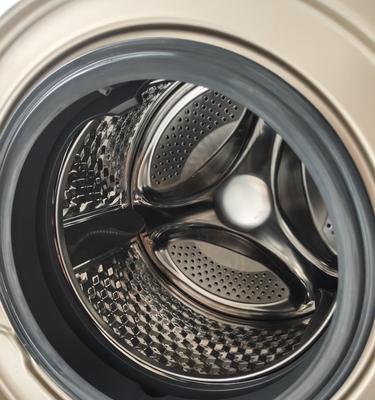 直播滚筒洗衣机清洗方法（了解如何通过直播学习清洗滚筒洗衣机的技巧）