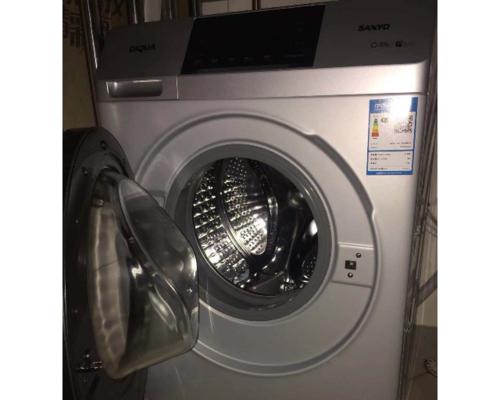 如何正确清洗三洋滚筒洗衣机（简单实用的清洁方法）