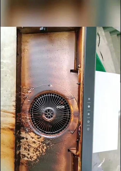 油烟机自清洗的方法与技巧（轻松处理油烟机内部油垢）
