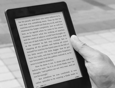 Kindle Paperwhite 3与4有何不同？购买时应考虑哪些因素？