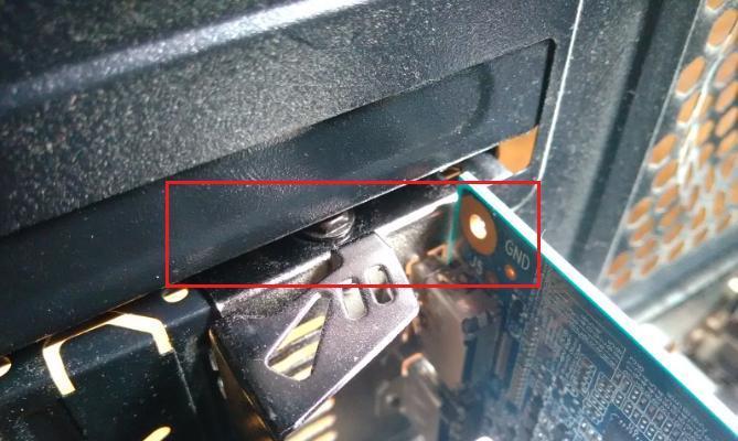 小主机电脑散热声音大如何解决？