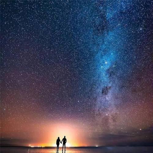 手机夜间拍照夜空模糊问题如何解决？