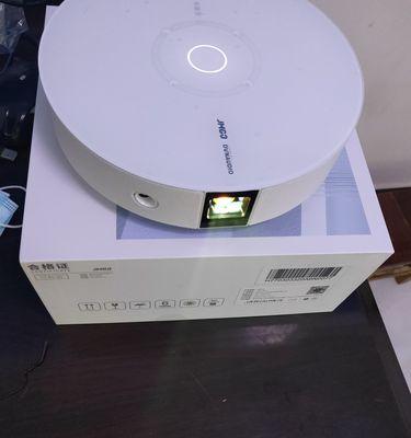 坚果投影仪授权码绑定流程？