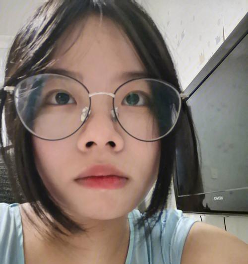 手机装口袋里怎么自拍？如何设置手机自拍？