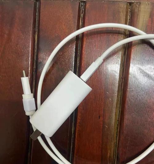 爱酷牛5原装充电器的功率是多少瓦？