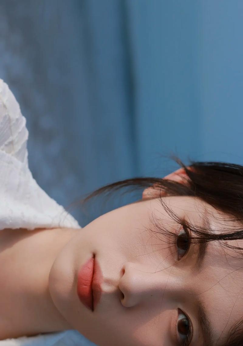 残幅相机适合哪些人像镜头？如何选择最佳搭配？