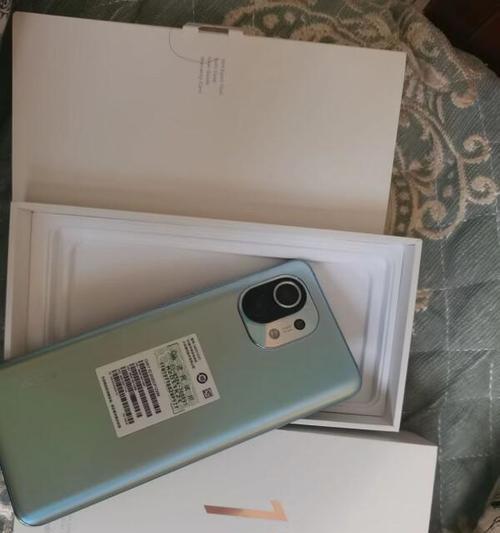 小米11旗舰手机性能如何？
