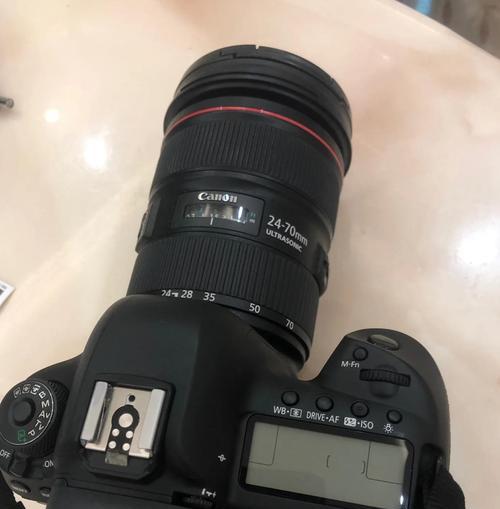 佳能5d4手持拍摄技巧？如何稳定手持相机？