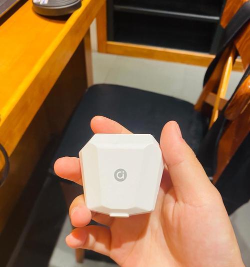 蓝牙耳机仓充电方法是什么？充电时应注意什么？