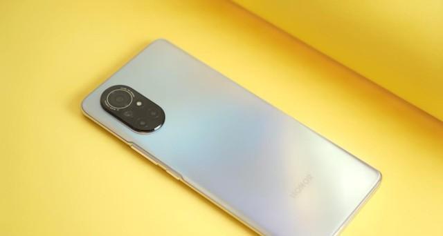 手机电池v40轻奢版怎么样？续航能力如何？