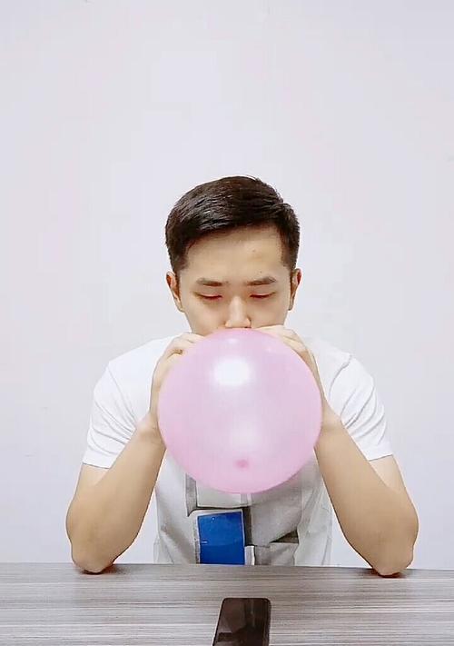 用气球制作手机壳的步骤是什么？