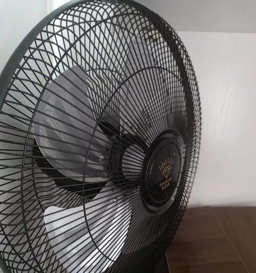 电风扇无声无震故障原因及解决方法？