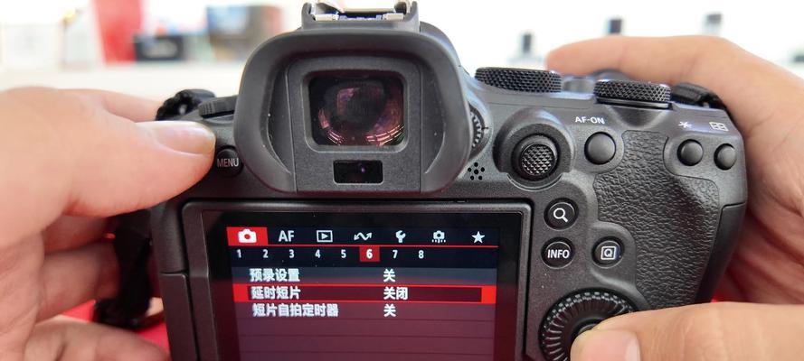 佳能相机充电方法是什么？充电过程中常见问题有哪些？