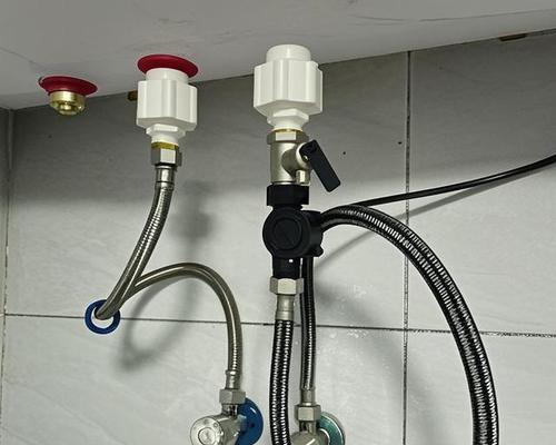 热水器外侧的正确开启方法是什么？开启时需要注意什么？