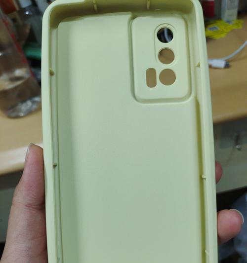 手机壳圆圈贴法是什么？