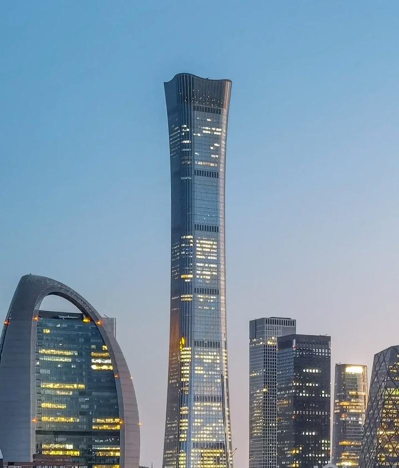 使用华为手机通过抖音预订酒店需要注意什么？