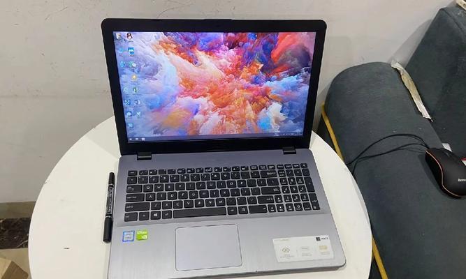 盈通亮影移动硬盘怎么样？性能和可靠性如何？