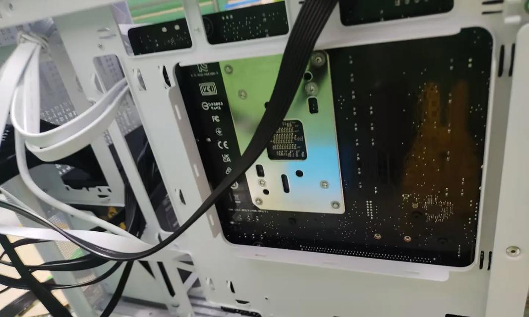 大学生组装电脑的步骤是什么？组装过程中需要注意哪些问题？