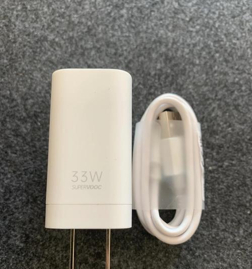 3.1A与66瓦手机充电器有何不同？哪个充电更快？