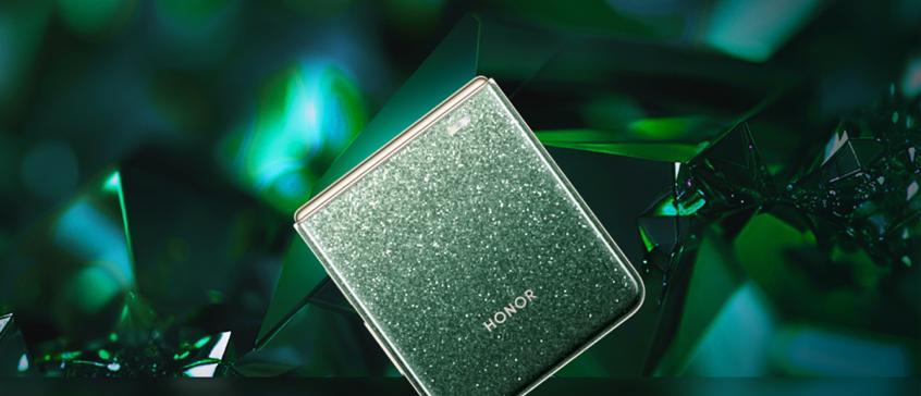 【荣耀小折新机曝光：骁龙8Gen3+5500mAh+超大副屏，或8月发布】图4