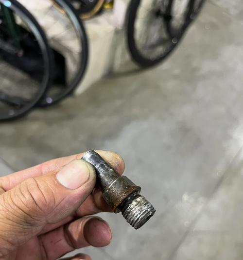 散热器针脚拆卸困难怎么办？