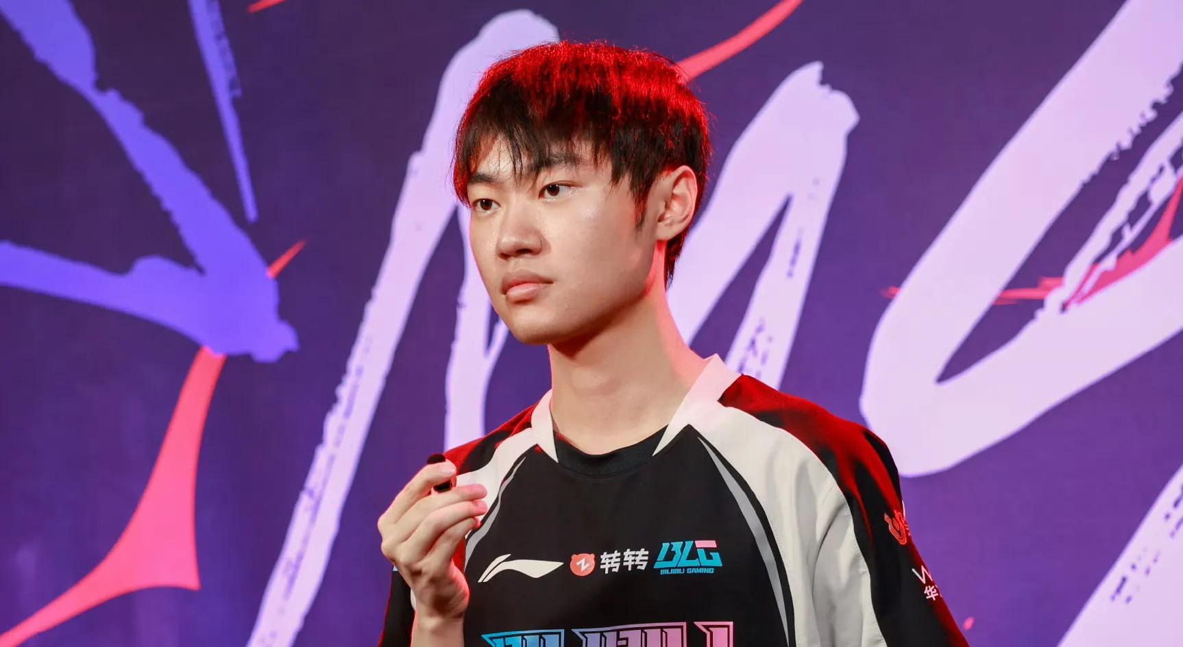 【海外网友热议AL 3-0 BLG: ON彻底发狂了！Bin打出了身败名裂的发挥】图4