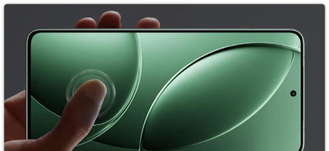 【外观设计大调整！OPPO Find X9 Pro曝光，1.5K直屏+2亿潜望长焦】图4