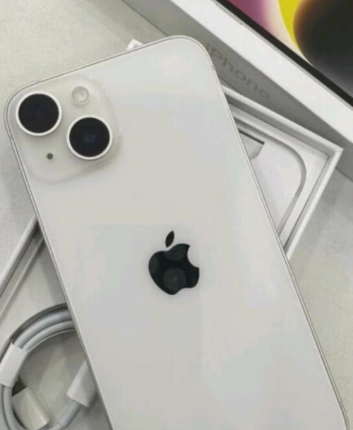 最新款苹果手机叫什么名字？高级版本有哪些特点？