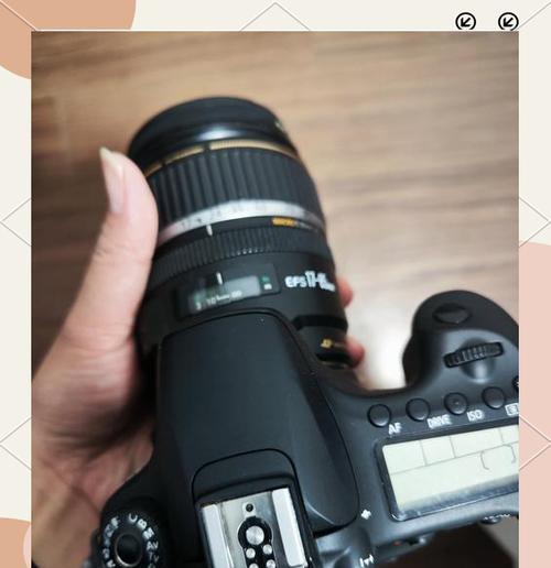 佳能60d相机镜头模糊如何解决？
