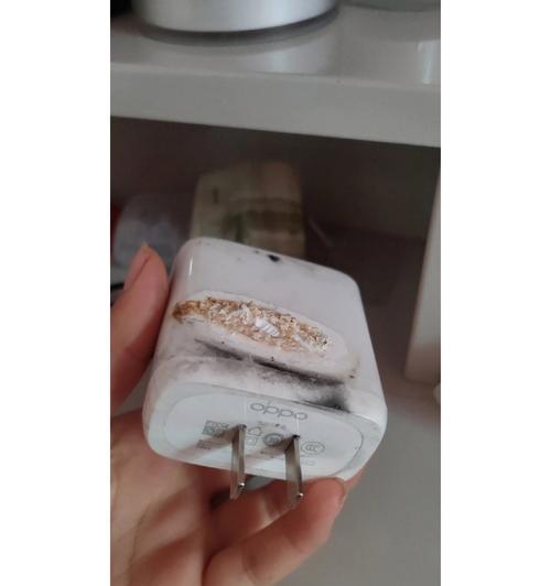 充电器头烧焦后还能安全使用吗?