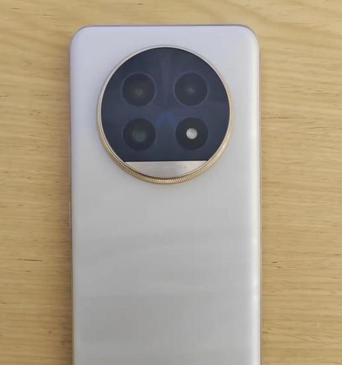 真我Q2Pro手机全方位评测（性能、拍照、外观）