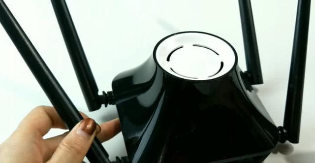 纸手工路由器制作步骤是什么?制作中应注意什么?