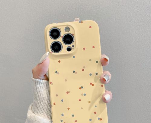 手机壳为什么会发黄（探究原因及预防方法）