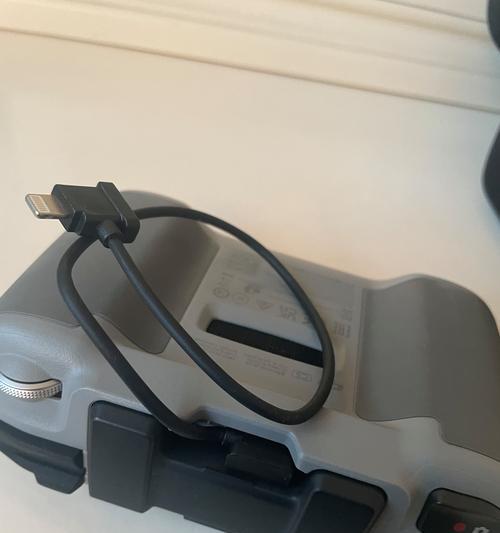 大疆遥控手环充电方法是什么? 大疆遥控手环充电方法是什么?