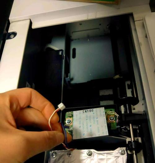 打印机后板怎么拆？拆卸过程中需要注意什么？