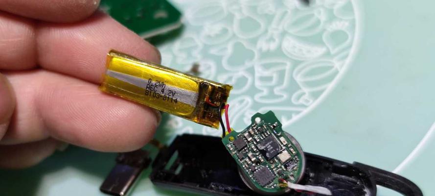 华为蓝牙耳机如何拆解？拆开后需要注意什么？