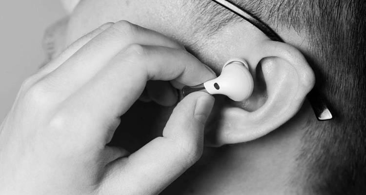 耳机射手的正确握法是什么？捏法对音质有何影响？