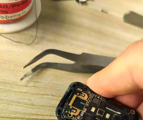 手机后背手环扣子如何正确拆解？拆解后如何复原？