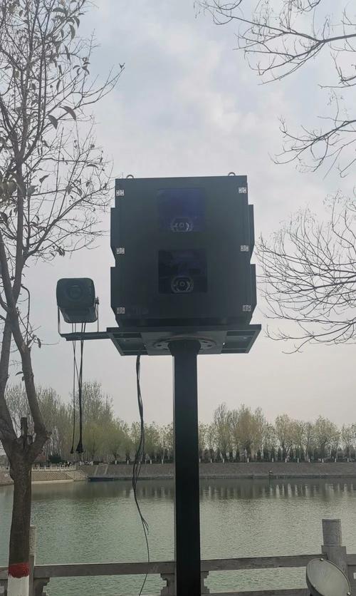 户外墙投影仪怎么安装？安装步骤和注意事项是什么？