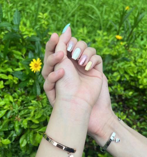 情侣手环怎么拍？拍摄时需要注意什么？